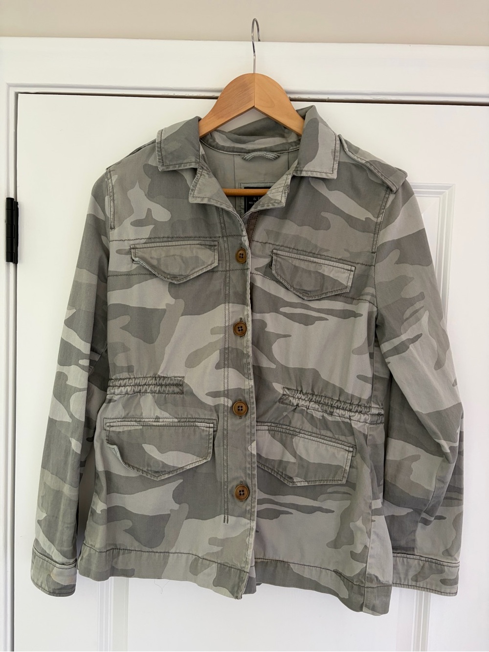 Abercrombie and Fitch Camo Lightweight Jacket